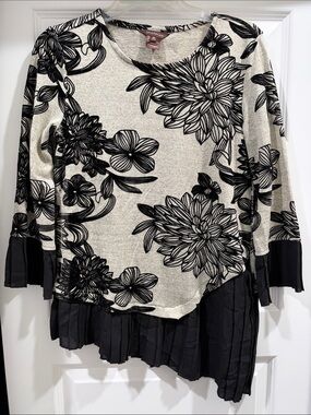 Multiples Black Floral Knit Oversized Tunic with Pleated Hem - Black & Cream